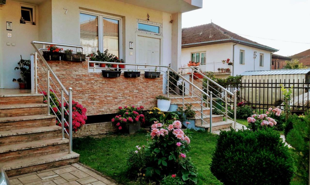 Guest House Gina Ohrid Zimmer foto